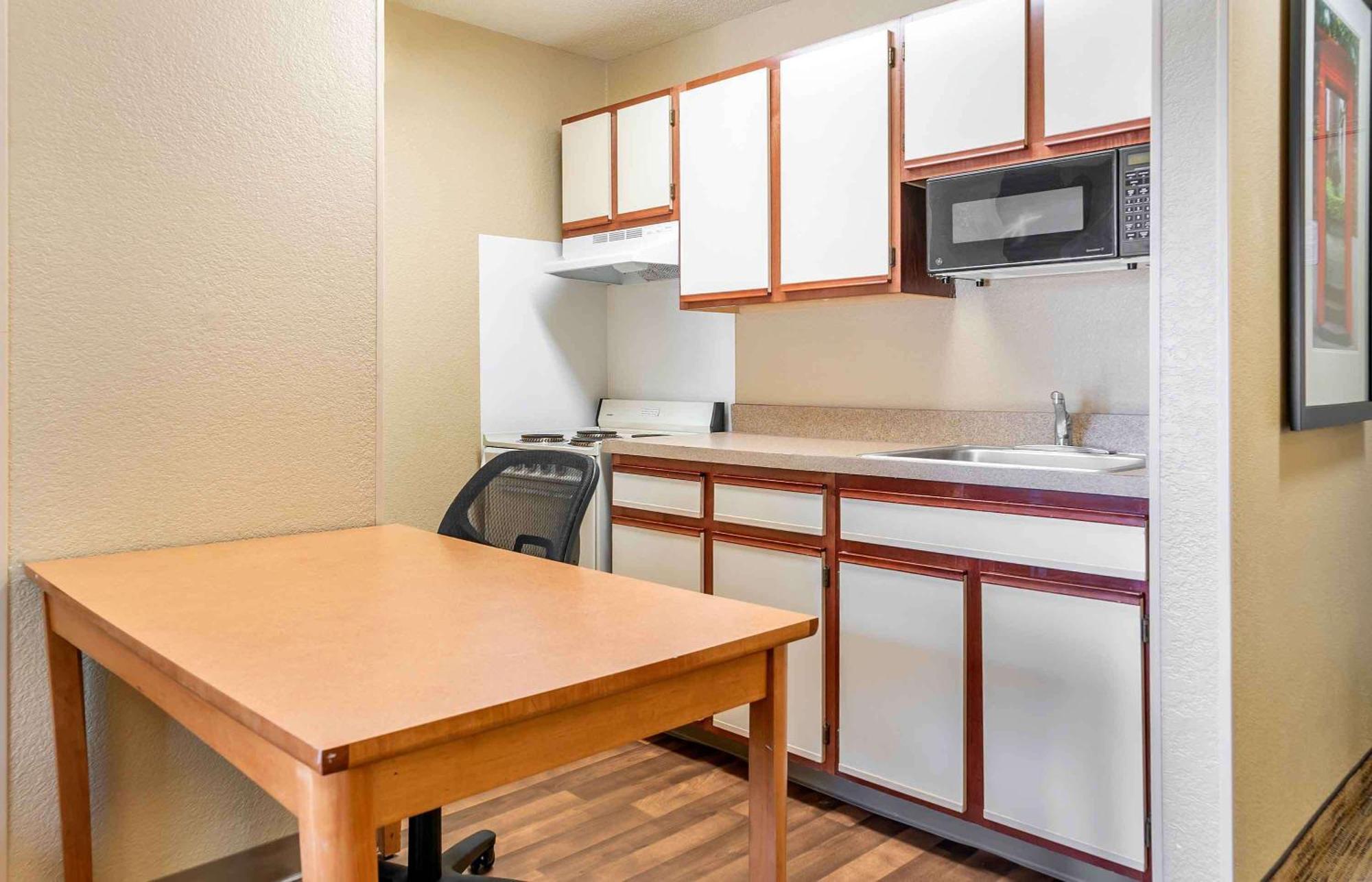 Extended Stay America Select Suites - Detroit - Warren Dış mekan fotoğraf