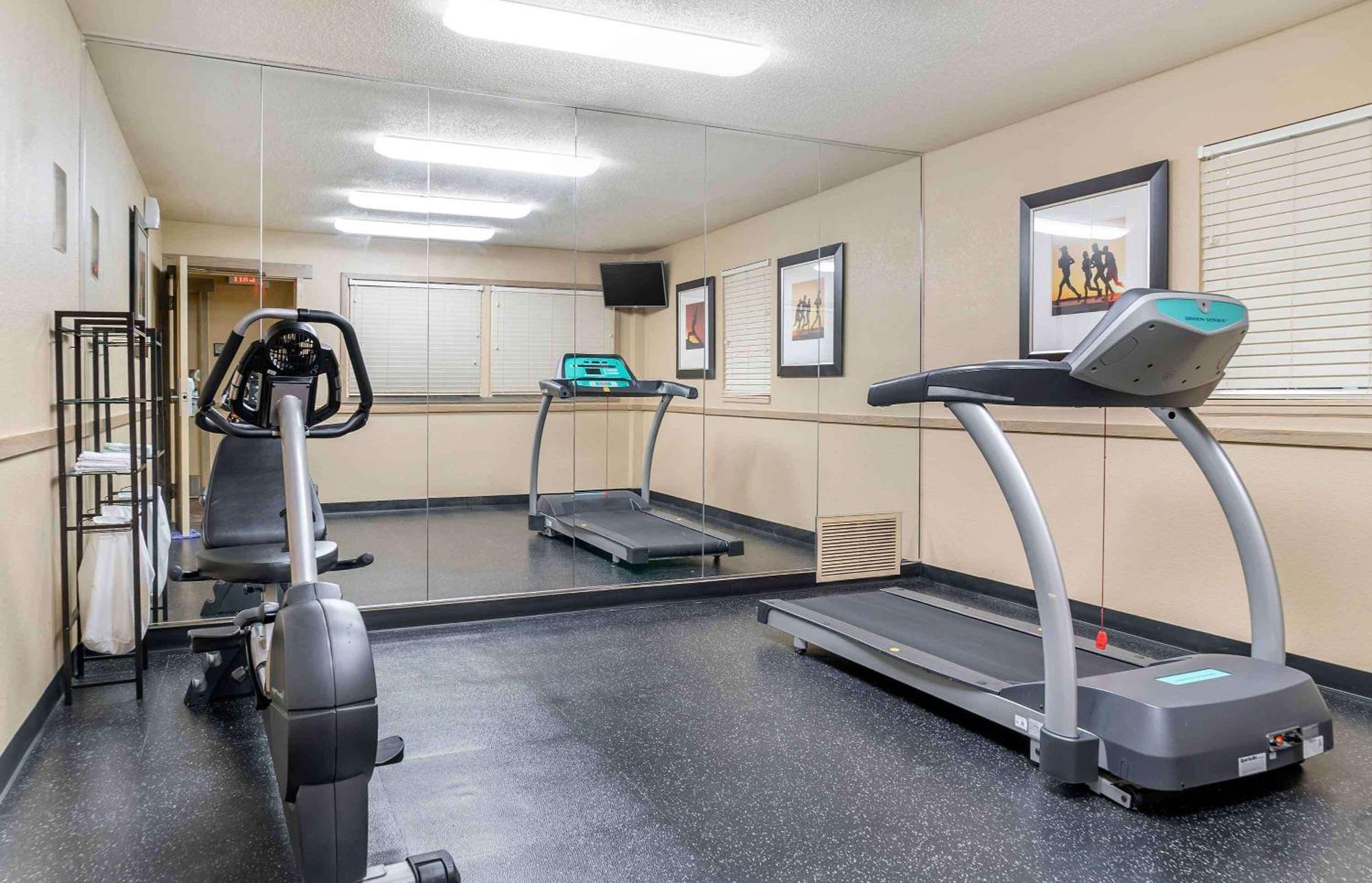 Extended Stay America Select Suites - Detroit - Warren Dış mekan fotoğraf